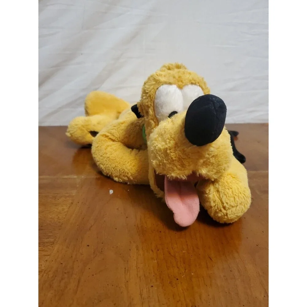 Pluto Plush Stuffed 18” Disneyland Walt Disney World Laying Down Soft Dog
